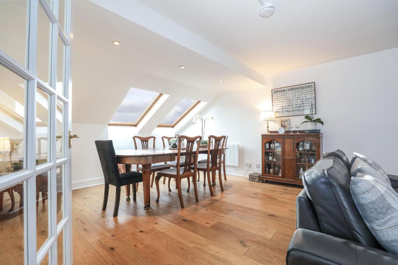 Luxury 3 Bed Royal Mile Apartment Edinburgh Ngoại thất bức ảnh