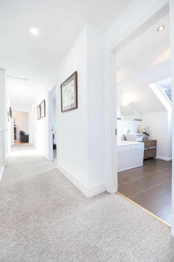 Luxury 3 Bed Royal Mile Apartment Edinburgh Ngoại thất bức ảnh