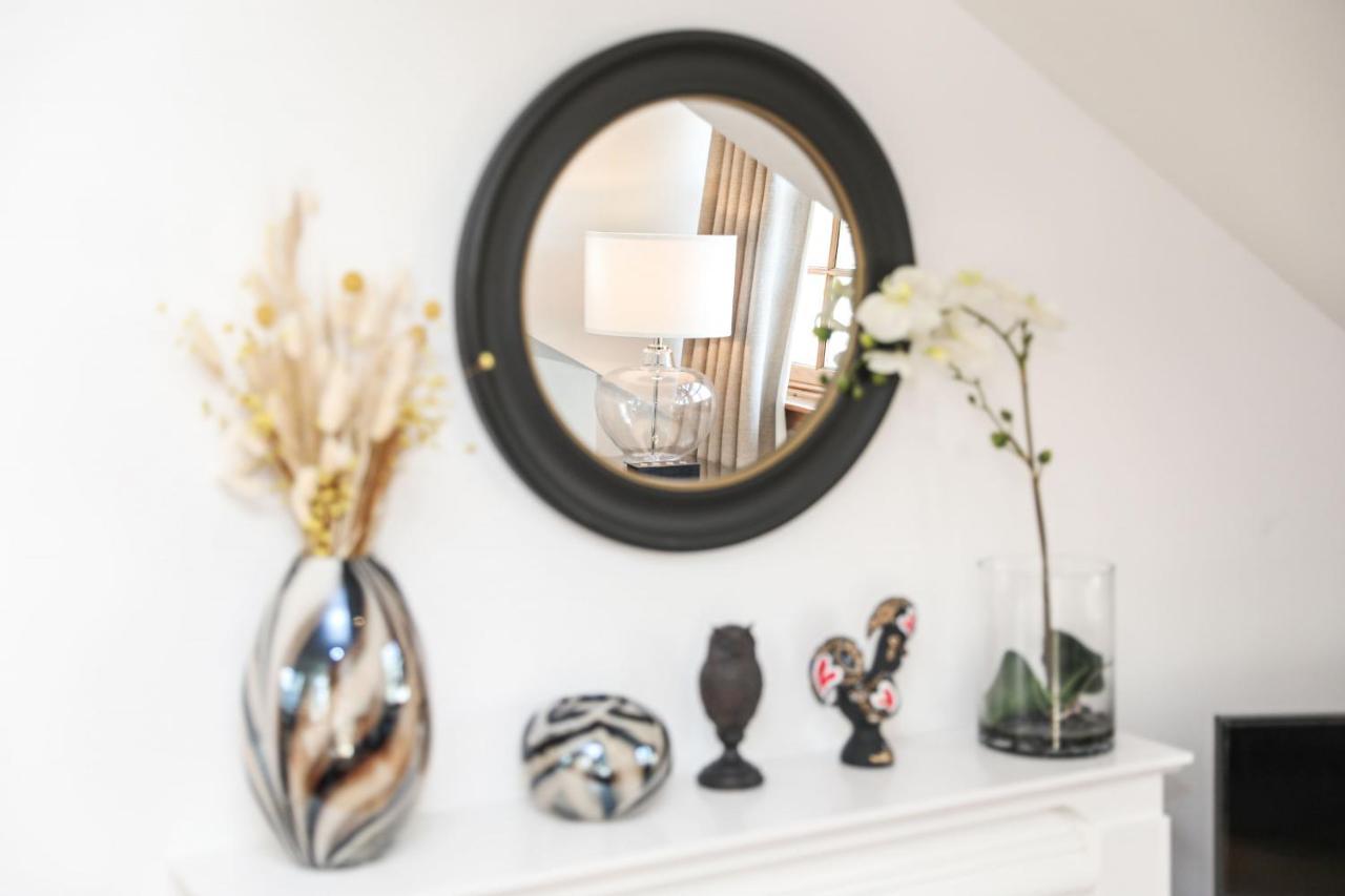 Luxury 3 Bed Royal Mile Apartment Edinburgh Ngoại thất bức ảnh